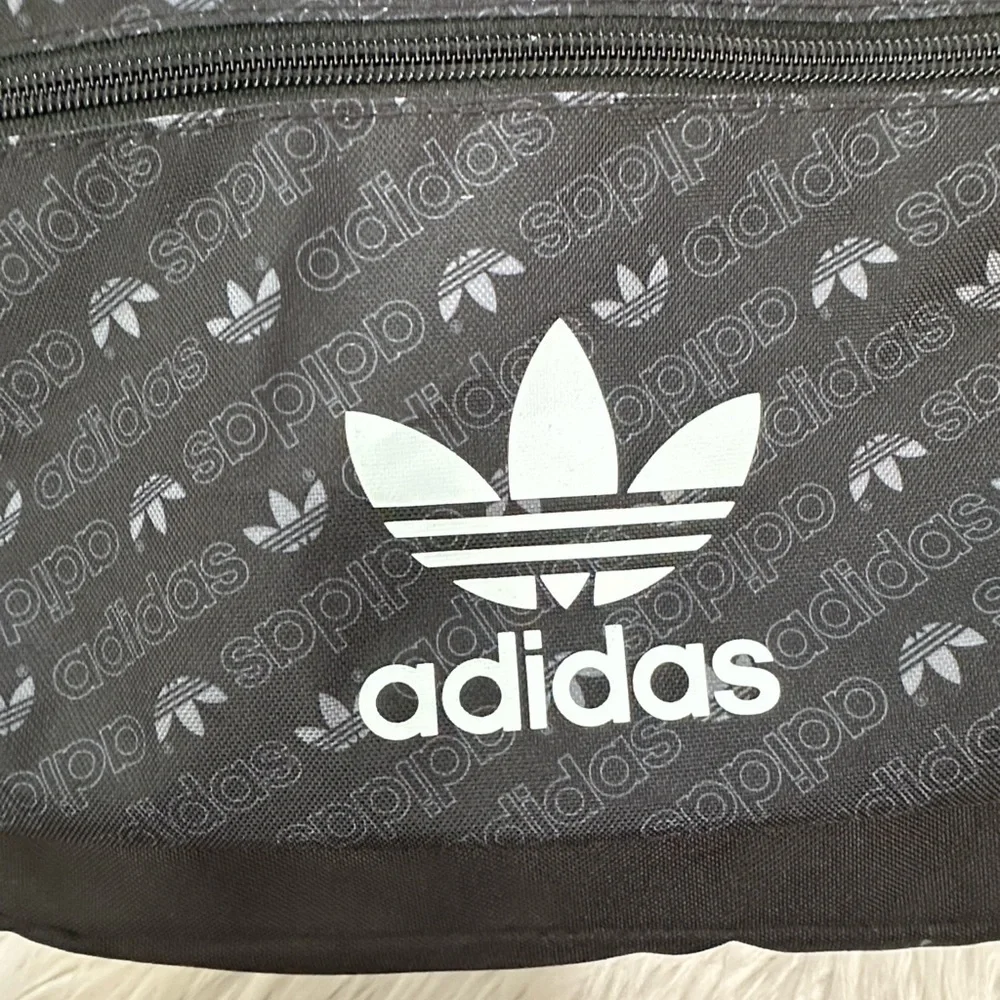 ADIDAS ORIGINALS BASE BACKPACK MONOGRAM/BLACK/WHITE, NEW NO TAG